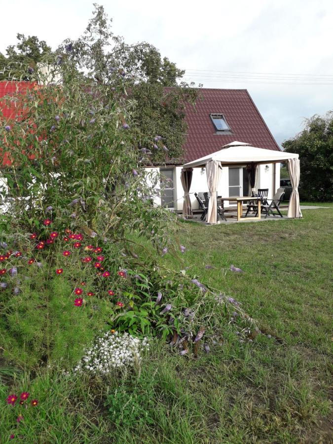 Apartamenty Nad Jeziorem Piaski ヴォリン エクステリア 写真